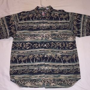 R%Y %100cotton island print short sleeve button up